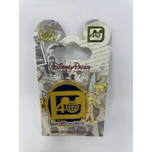 Walt Disney World Collectible Pin Locket type Pin with Walt inside. #4000